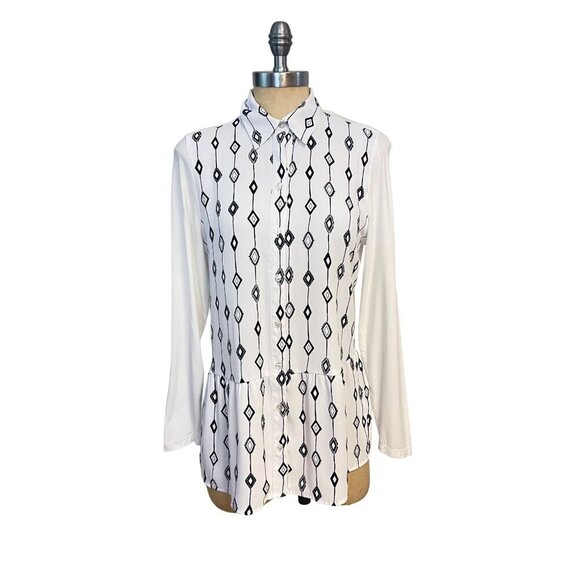 Chico's Black White Geometric Button Front Top Blouse 0 Small - Picture 2 of 6